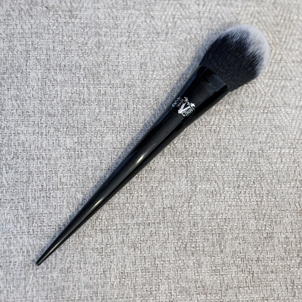 KVD Kat Von D Makeup Brush 1 Powder Brush
